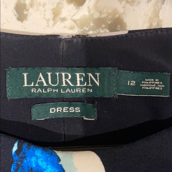 Dress - Picture 4 of 4